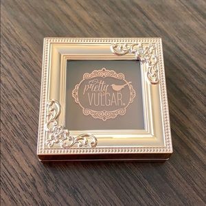 Pretty Vulgar Bronzer